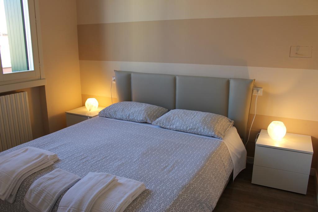 Residence Barcarola Sirmione Room photo